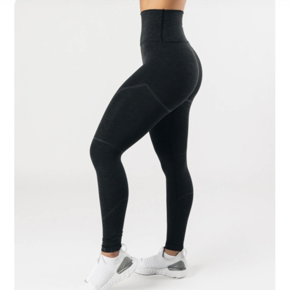 ALPHALETE OG REVIVAL LEGGINGS